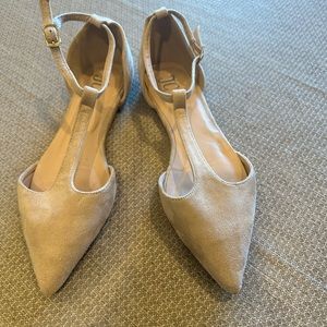 Size 7 Suede flat sandals